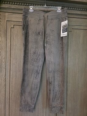 lululemon Gray/Olive Warm Down Joggers 12